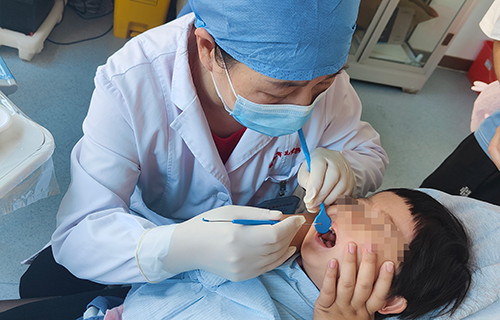 家有磨牙宝宝？这么办