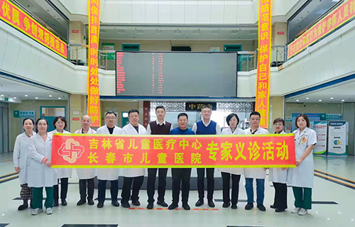 驱车40多公里，就奔着“儿医人”来的