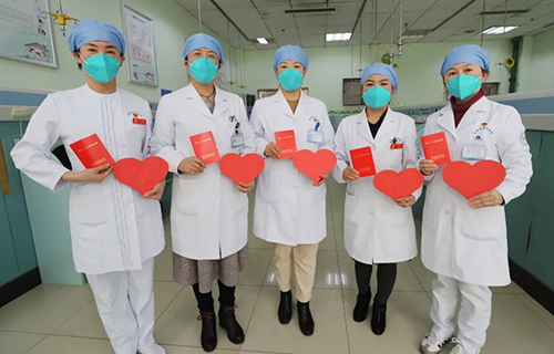 行动！a片网站
党委将党的二十大精神落到实处