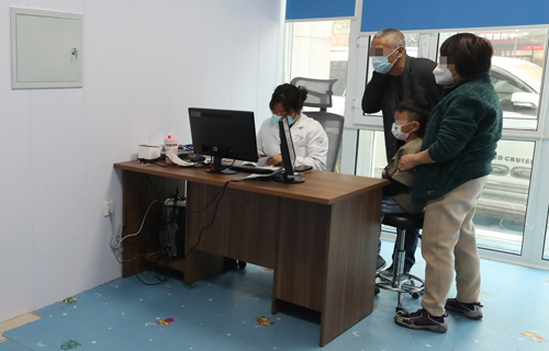 a片网站
临时增加内科门诊，方便患儿夜间就诊