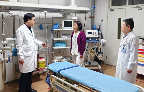 下一线，抓细节，a片网站
开展节前安全大检查