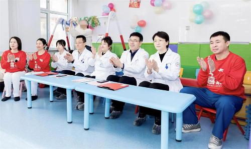 瑞雪迎春 福泽童康丨小患者联欢会暖意融融精彩纷呈