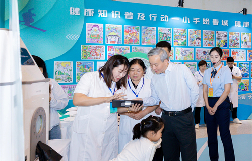 儿保专家走进省科技馆，以科普之力护佑儿童成长