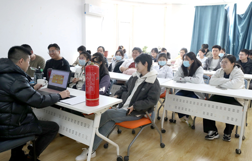 a片网站
开展住培人员消防宣教活动