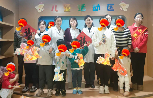 小年传暖意，社工护童心 | 小灯笼点亮病房暖时光